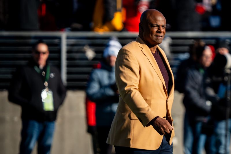 Warren Moon makes an appearance before an OHSAA DIV Championship football game between Cleveland Glenville and Shelby, Dec. 5, 2025, at Tom Benson Hall of Fame Stadium in Canton, Ohio.
