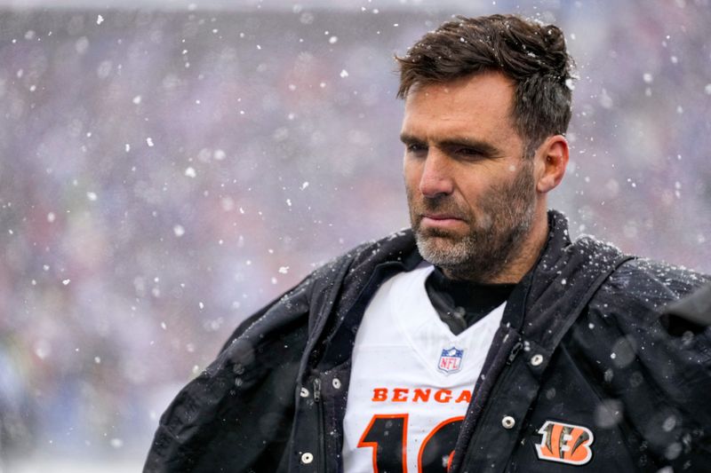 Cincinnati Bengals quarterback Joe Flacco (16) stands on the sideline in the second quarter of the NFL Week 14 game between the Buffalo Bills and the Cincinnati Bengals at Highmark Stadium in Orchard Park, N.Y., on Sunday, Dec. 7, 2025.