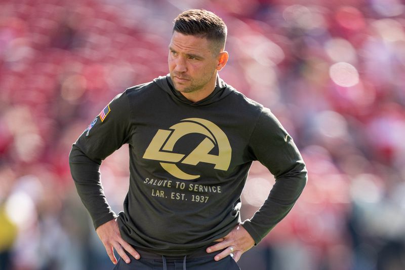 Los Angeles Rams defensive coordinator Chris Shula