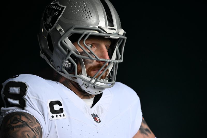 Dec 14, 2025; Philadelphia, Pennsylvania, USA; Las Vegas Raiders defensive end Maxx Crosby (98) in the tunnel against the Philadelphia Eagles at Lincoln Financial Field. Mandatory Credit: Eric Hartline-Imagn Images