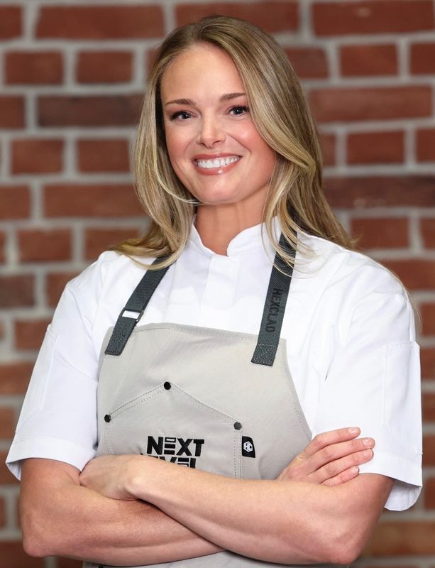 Cincinnati native and former WLWT-TV sporters reporter Elise Jesse competed on Gordon Ramsay's "Next Level Chef" competition.