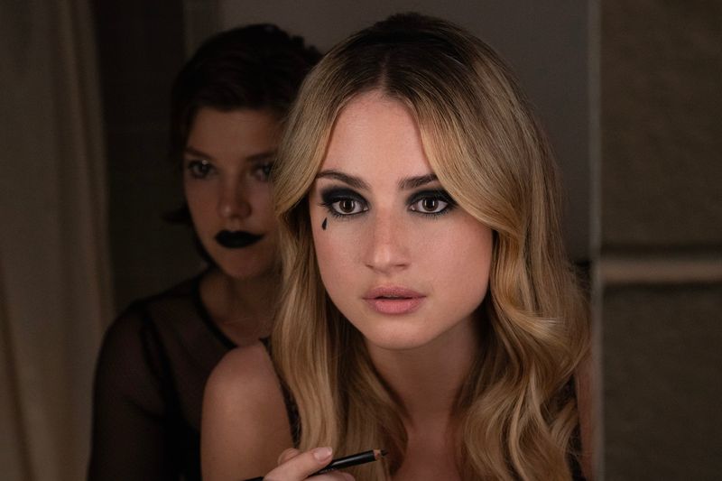 Lucy Albright (Grace Van Patten) in "Tell Me Lies."