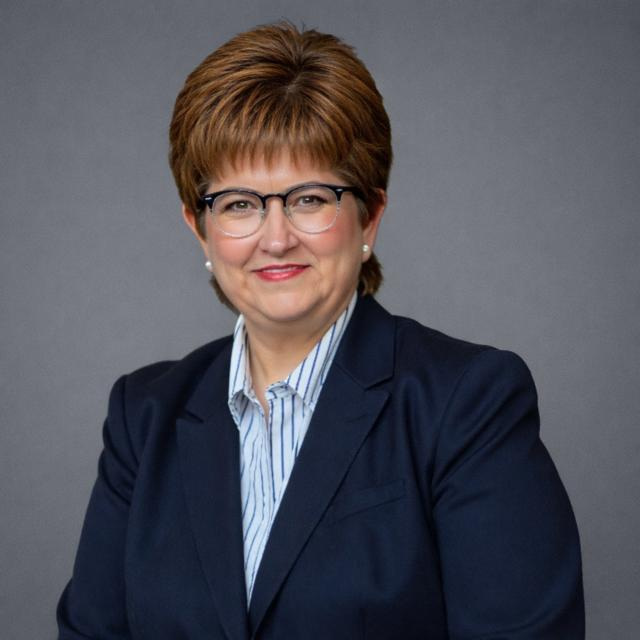 "What they're trying to do right now is purge anybody from this party who doesn't think like them and, to me, that's not a good thing," Linda Burke said about the Warren County GOP.