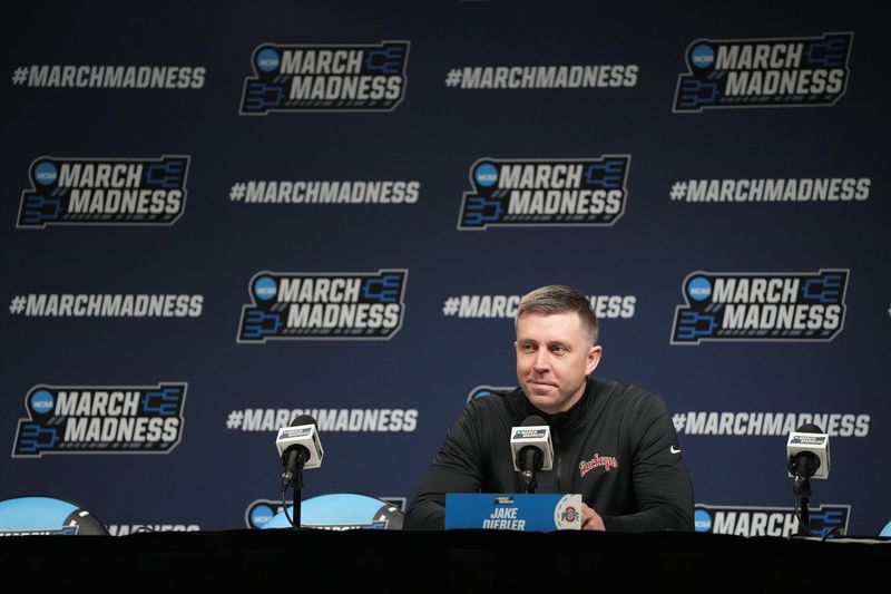 ESPN projects Ohio State coach Jake Diebler and his Buckeyes will be a No. 9 in the 2026-27 NCAA Tournament.