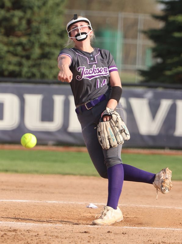 Jackson’s Avery Wile pitches against Louisville at Louisville. Tuesday, April 14, 2026.