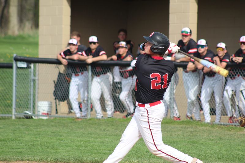 Hiland's Grady Monigold.