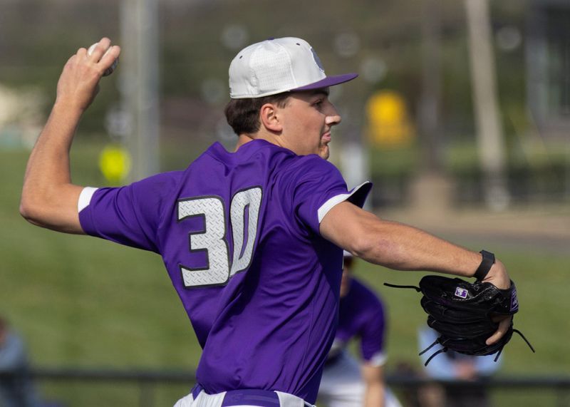 Jackson’s pitcher Landon Thiel throws a pitch against Hoover on Tuesday, April 21, 2026.