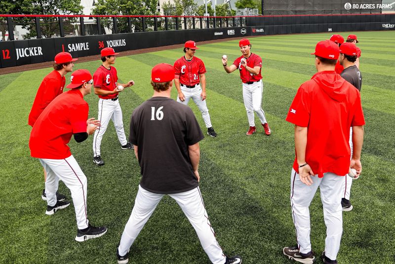 The Cincinnati Bearcats kept it loose vs. No. 12 West Virginia and won the series, taking two of the three games.