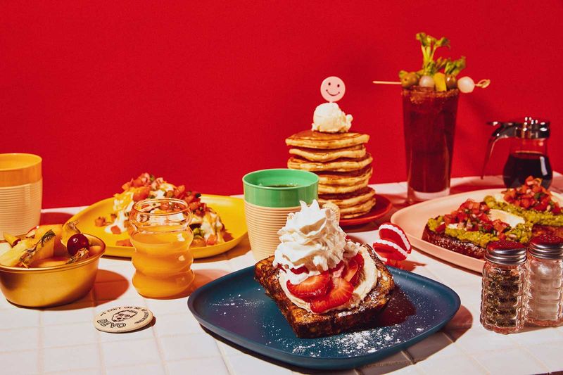 HangOverEasy's menu includes breakfast and brunch dishes, beer and cocktails, milkshakes, malts and coffee. Its latest location opens May 2, 2026, in Dublin's Bridge Park.