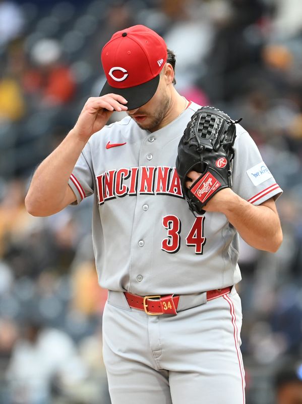 Connor Phillips came into the game in relief of starter Rhett Lowder, but didn't come out unscathed. Phillips walked four straight batters to force in four runs, then was removed without recording an out.