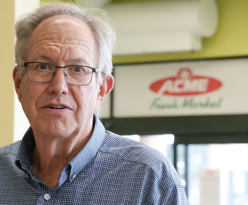 Stow Mayor John Pribonic says he began his 42-year career career at Acme as a stockboy. Pribonic was store director of the Stow Acme before leaving to become mayor.