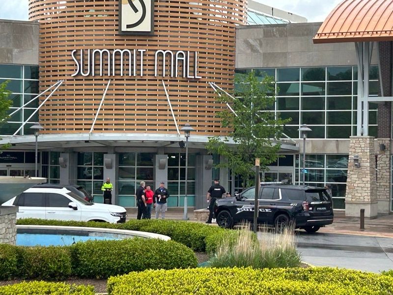 Copley police SUV on scene of reported shooting at Summit Mall in Fairlawn on Friday, May 8, 2026.