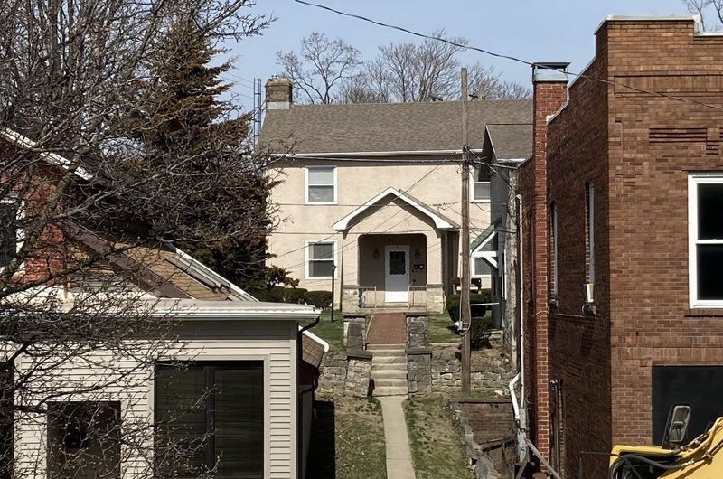 Fremont's first courthouse still remains, as seen here between buildings on Croghan Street across from Birchard Library.