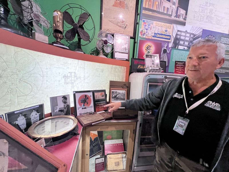 Jerry Miller, NCOIM president, shows off the displays Tuesday at the North Central Ohio Industrial Museum.