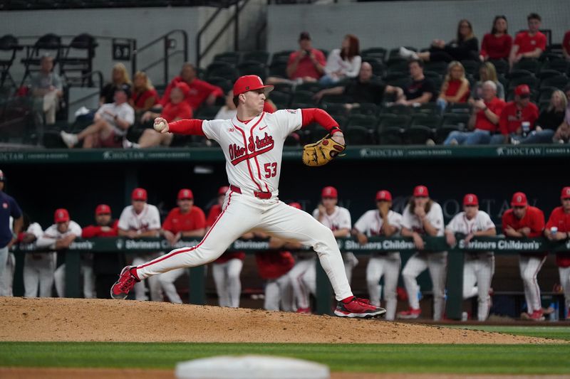 Feb 28, 2025; Arlington, TX, USA; The Auburn Tigers and Ohio State Buckeyes play a game during the Amegy Bank College Baseball Series presented by Kubota Weekend 3 at Globe Life Field. Mandatory Credit: Raymond Carlin III-Imagn Images