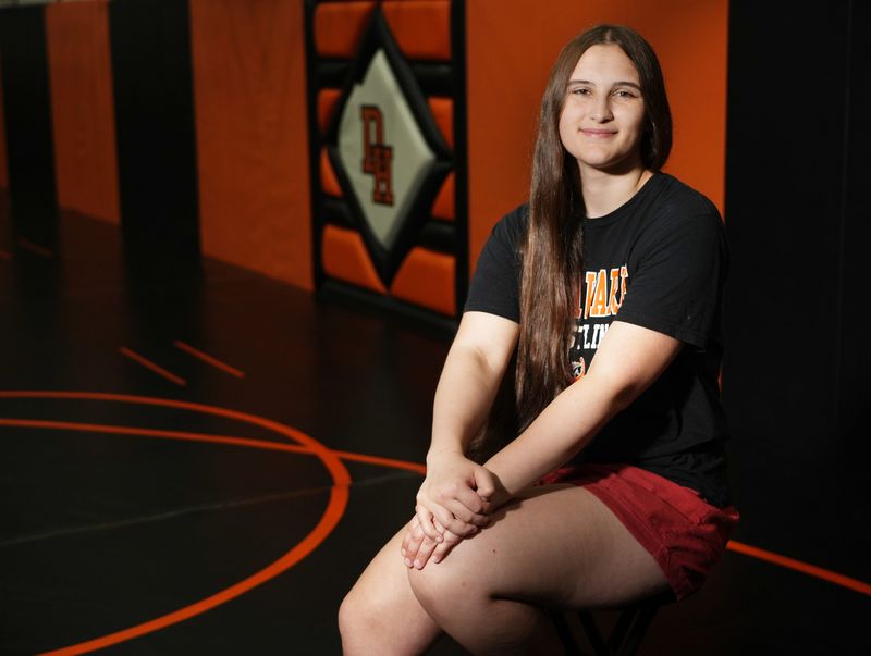 Evelyn Krauss, a recent graduate of Delaware Hayes who competed in wrestling for the Pacers, received the annual Courage Award at the Central Ohio High School Sports Awards on June 22 at Upper Arlington High School.