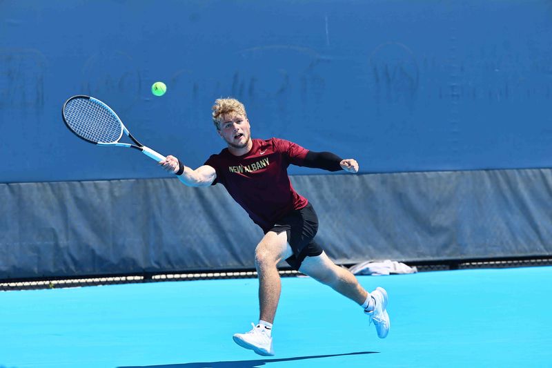 New Albany's Tyler Thomas competes in the state tournament.