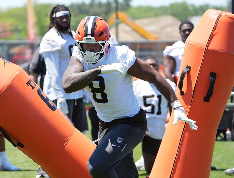 Cleveland Browns Jared Verse takes part in the team OTAs at CrossCountry Mortgage Campus of the Cleveland Browns in Berea, Ohio on June 2, 2026.