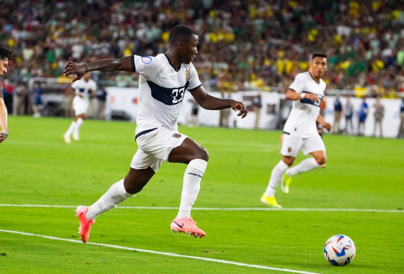 Jun 30, 2024; Glendale, AZ, USA; Ecuador midfielder Moises Caicedo (23) against Mexico in the Copa America soccer tournament at State Farm Stadium. Mandatory Credit: Mark J. Rebilas-USA TODAY Sports