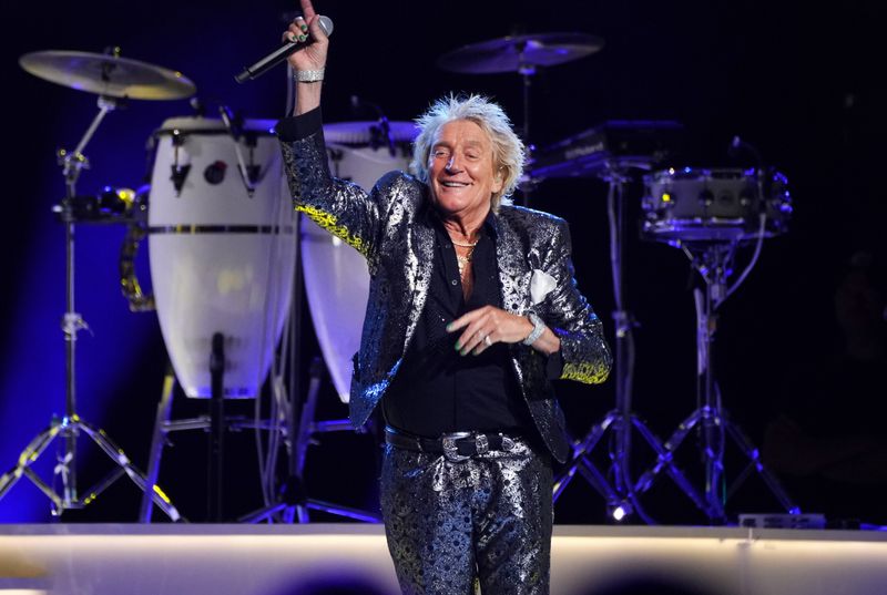 Rod Stewart performs at the Mortgage Matchup Center in Phoenix on June 8, 2026.
