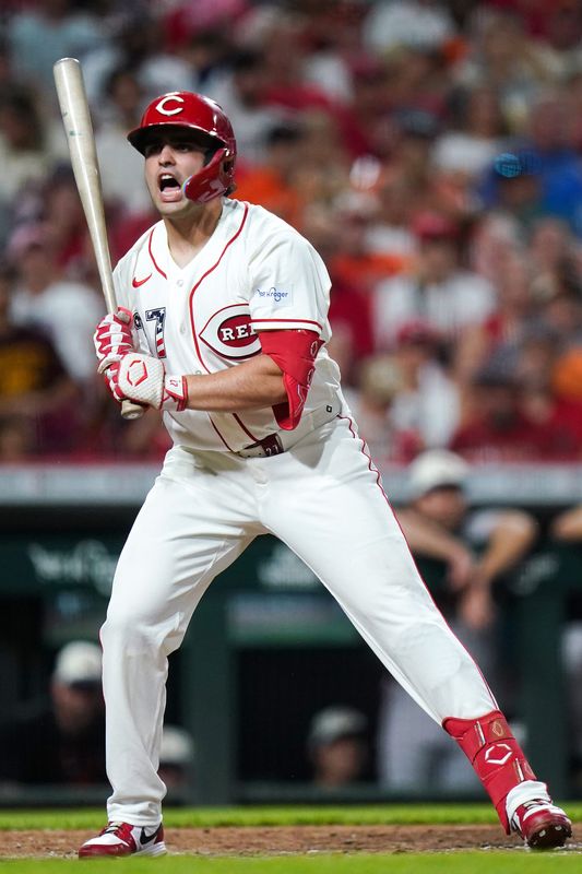 Reds rookie All-Star Sal Stewart leads MLB with 23 successful ABS challenges, according to Baseball Savant.