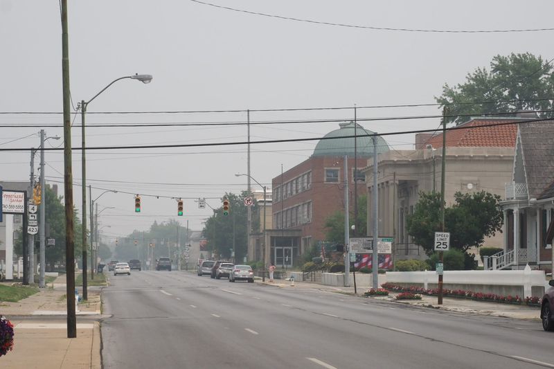By 2 p.m. on July 17, the smoke from Canadian wildfires was still visible in Marion's downtown. Experts warned residents to reconsider going outside due to poor air quality caused by the smoke. Weather forecasts show most of the smoke should move northeast by July 18.