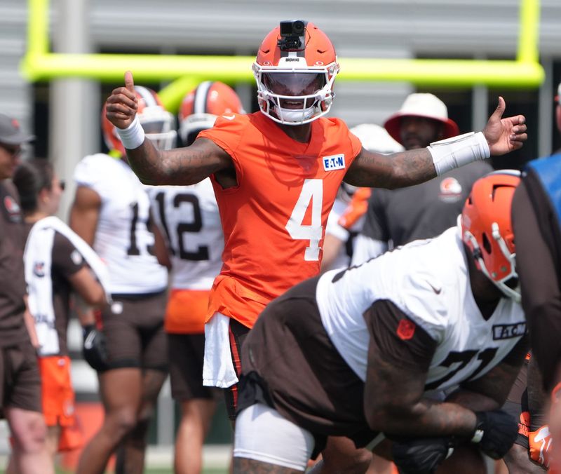 Cleveland Browns quarterback Deshaun Watson calls a play during training camp, July, 31, 2026, in Berea.