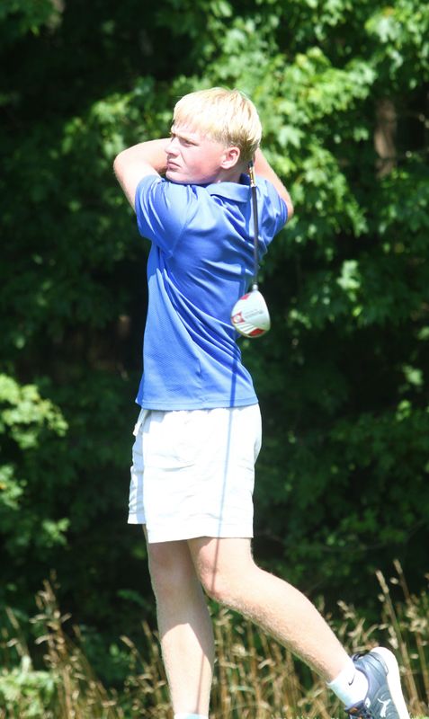Licking Valley's Jackson Gieseler watches his drive on No. 11 during the first Licking County League event of the season at The Links at Echo Springs on Aug. 4, 2026.
