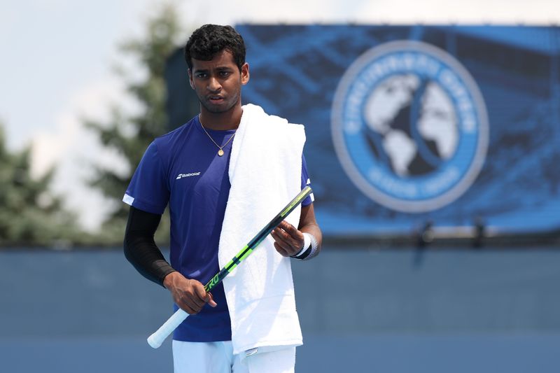 Former Mason Comets standout Vignesh Gogineni received a qualifying wild card to the 2026 Cincinnati Open.