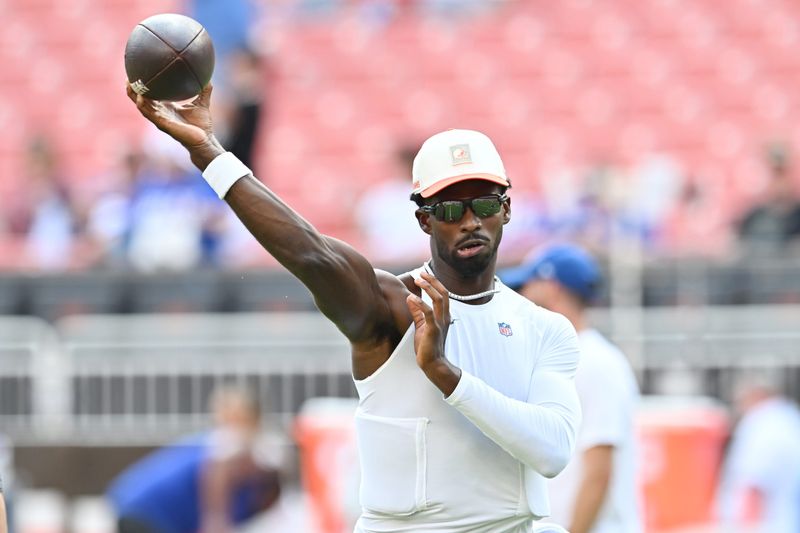 Aug 22, 2026; Cleveland, Ohio, USA; Cleveland Browns quarterback Shedeur Sanders (2) warms up before the game between the Browns and the Buffalo Bills at Huntington Bank Field. Mandatory Credit: Ken Blaze-Imagn Images