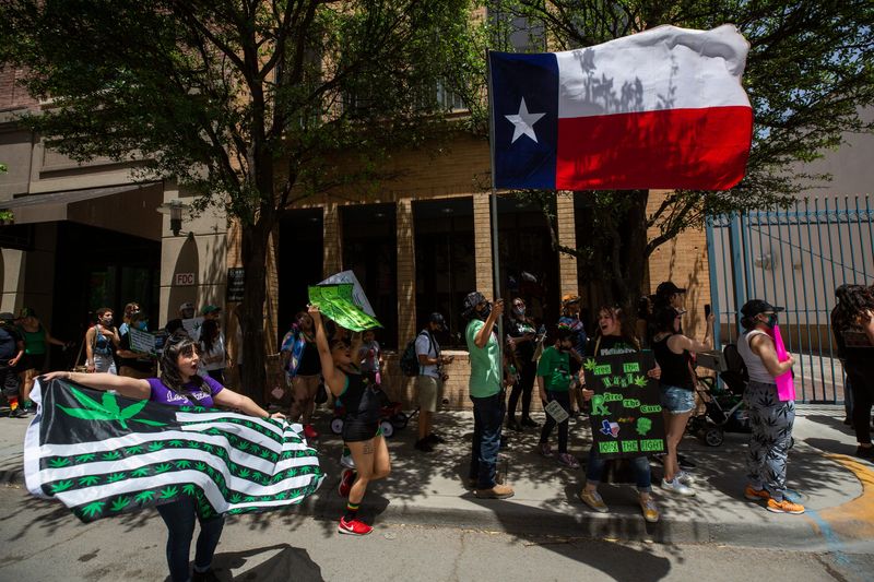 On Saturday, May 8, 2021, El Pasoans protested in front of the El Paso County Jail to demand an end to misdemeanor cannabis arrests. Omar Ornelas/ El Paso Times