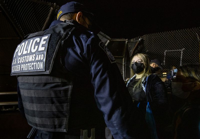 An El Paso man was convicted after sex videos of him with underage girls were found on his cell phone during an inspection by a U.S. Customs and Border Protection officer. A CBP checks on border crossers in this file photo from 2021.