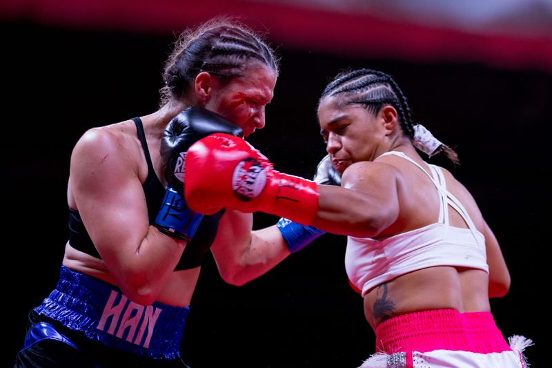 El Paso boxer Stephanie Han won the WBA Intercontinental Lightweight Title with an eight-round decision win vs Miranda Reyes via unanimous route at the El Paso County Coliseum in El Paso, Texas, on Saturday, July. 27, 2024.
