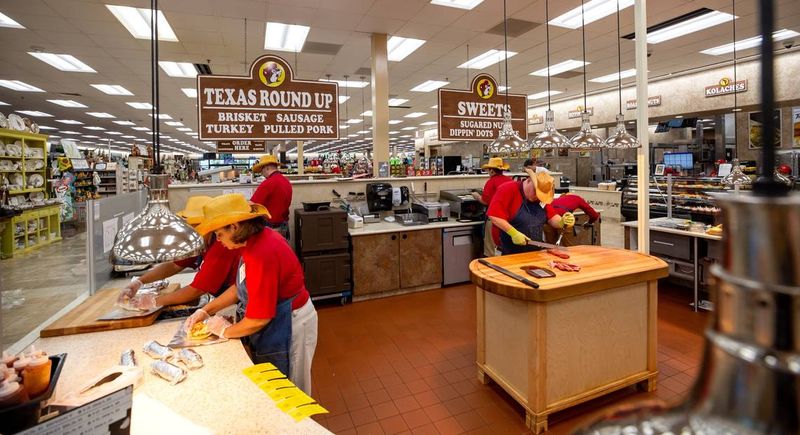 Since San Angelo has yet to have its own Buc-ee's, you might want to experience the hype behind these convenience stores for yourself.