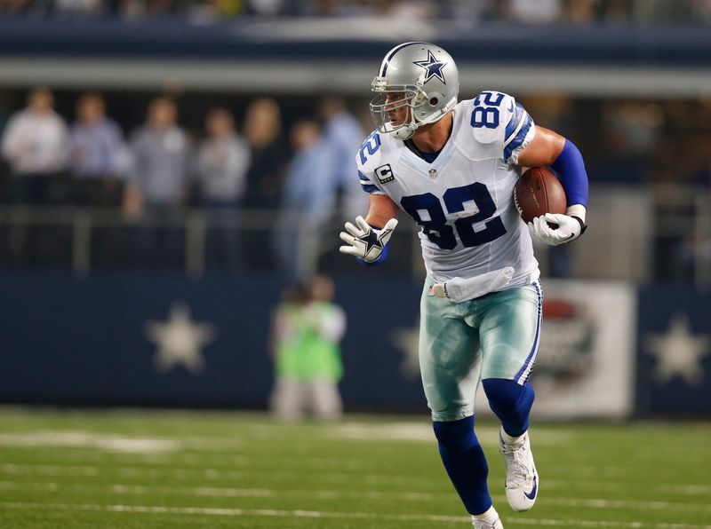 Oct 27, 2014; Arlington, TX, USA; Dallas Cowboys tight end Jason Witten (82) runs after a reception against the Washington Redskins at AT&T Stadium. Mandatory Credit: Matthew Emmons-USA TODAY Sports