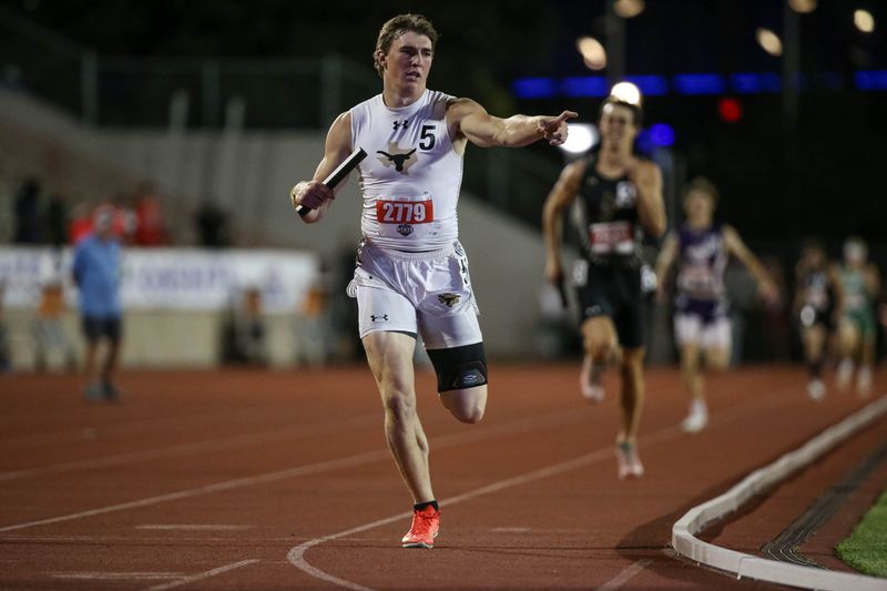 Gordon competes in the 1,600-meter relay during the Class 1A UIL State track and field meets on May 3, 2025, at Mike A. Myers Stadium in Austin.