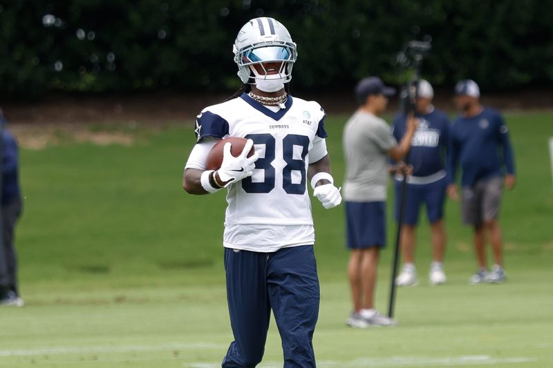 Jun 10, 2025; Arlington, TX, USA; Dallas Cowboys wide receiver CeeDee Lamb (88) goes through a drill during practice at the Ford Center at the Star Training Facility in Frisco, Texas. Mandatory Credit: Chris Jones-Imagn Images