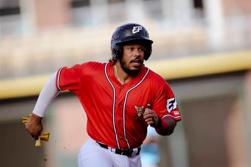 El Paso Chihuahuas catcher and first baseman Luis Campusano earned the Minor League Player of the Month for the Pacific Coast League.