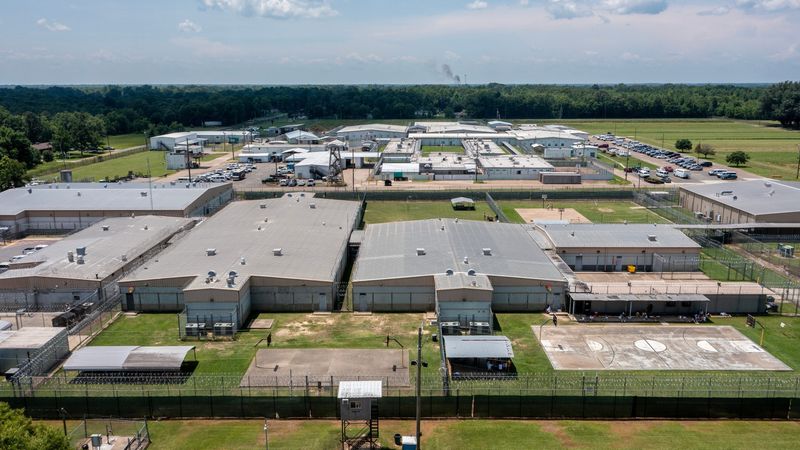 Richwood Correctional Center in Richwood, Louisiana, is an ICE facility run by private contractor LaSalle Corrections.