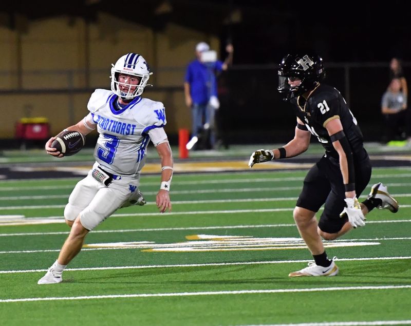 Windthorst's Brock Belcher runs the ball during a game against Henrietta on Friday, Aug. 29, 2025 at Henrietta High School.