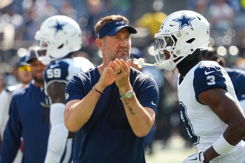 Oct 5, 2025; East Rutherford, New Jersey, USA; Dallas Cowboys head coach Brian Schottenheimer on the field during warm ups prior to a game against the New York Jets at MetLife Stadium. Mandatory Credit: Robert Deutsch-Imagn Images