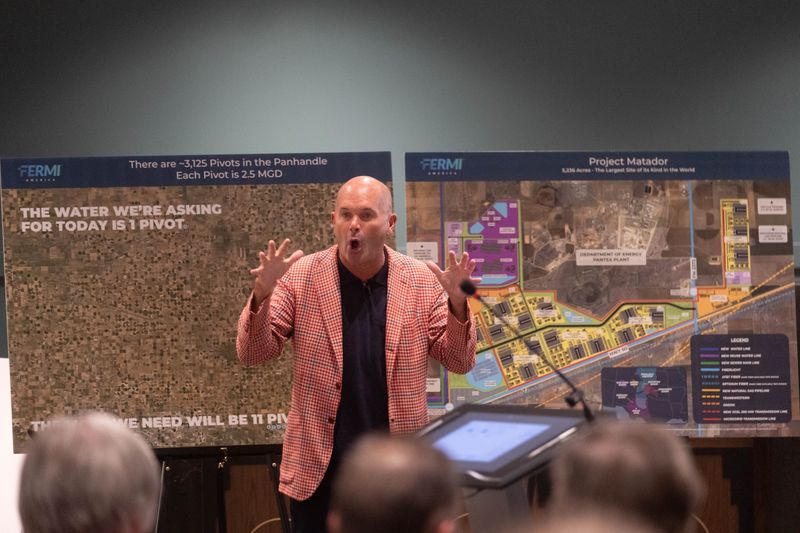 Fermi America co-founder and CEO Toby Neugebauer presents project details and water-use data during the Amarillo City Council meeting Tuesday, Oct. 14, 2025. The council unanimously approved the first reading of the proposed water-supply agreement with the company.