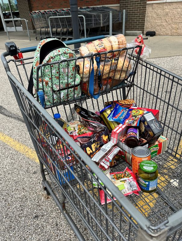 Grab those last-minute Thanksgiving Day grocery items during special hours at select Stark County stores.