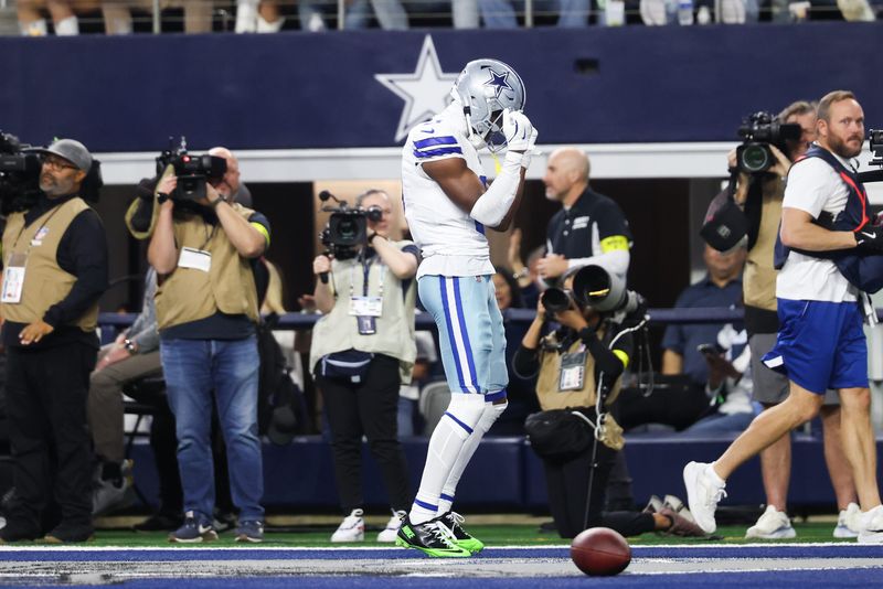 Nov 23, 2025; Arlington, Texas, USA; Dallas Cowboys wide receiver George Pickens (3) celebrates a touchdown in the second quarter against the Philadelphia Eagles at AT&T Stadium. Mandatory Credit: Kevin Jairaj-Imagn Images