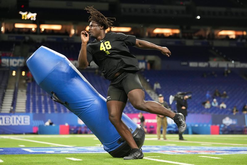 Feb 26, 2026; Indianapolis, IN, USA; UCF defensive lineman Malachi Lawrence (DL48) during the NFL Scouting Combine at Lucas Oil Stadium. Mandatory Credit: Kirby Lee-Imagn Images
