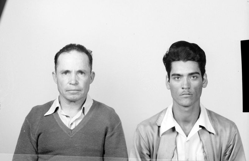 This is Casasola image PH041-09-00011. If you can provide information or identify the person or persons published in this image, contact Susannah Holliday, 915-747-6839, slholliday@utep.edu.