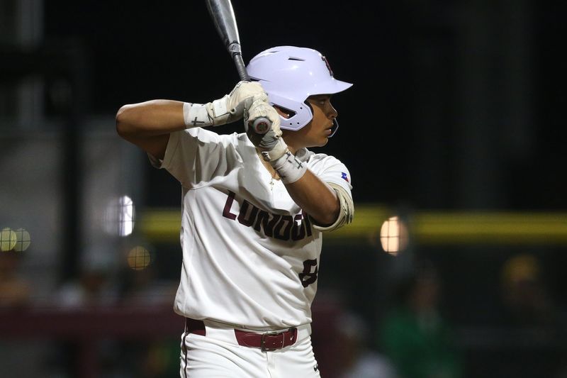 London's Christian Olivares awaits a pitch during a District 29-3A baseball game against Bishop at London High School on Friday, April 17, 2026.