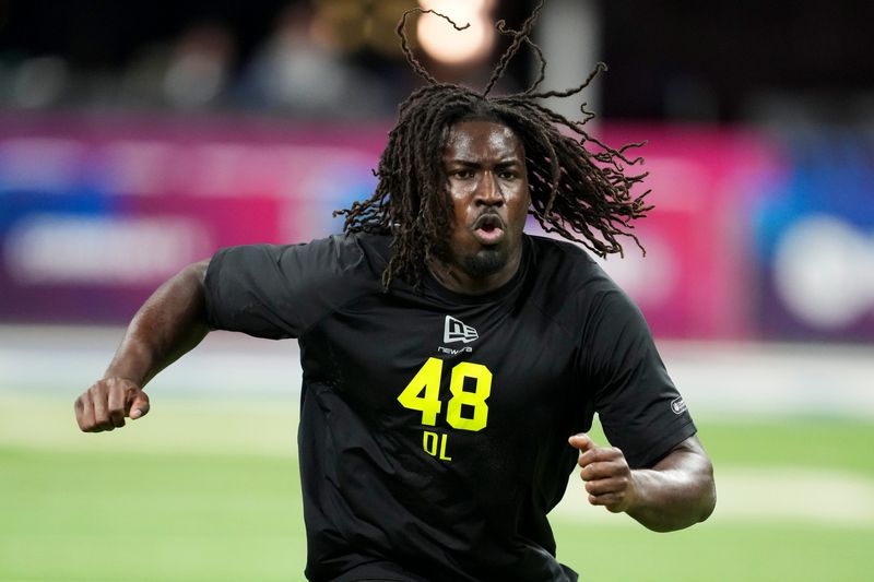 Feb 26, 2026; Indianapolis, IN, USA; UCF defensive lineman Malachi Lawrence (DL48) during the NFL Scouting Combine at Lucas Oil Stadium. Mandatory Credit: Kirby Lee-Imagn Images