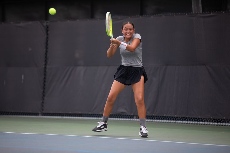 Flour Bluff's Victoria Torres won the Region IV-5A girls singles draw to advance to the UIL State Tennis Tournament.