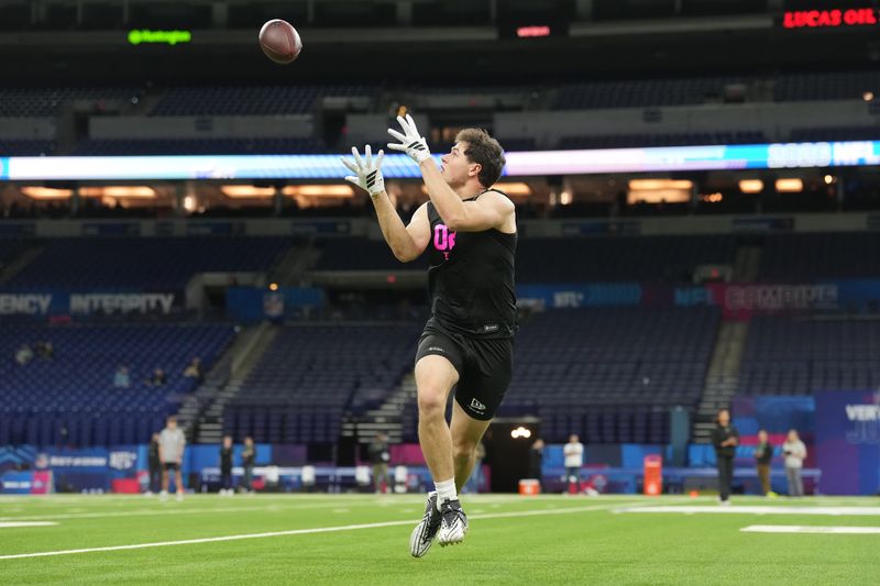 Feb 27, 2026; Indianapolis, IN, USA; Texas A&M tight end Nate Boerkircher (TE02) during the NFL Scouting Combine at Lucas Oil Stadium. Mandatory Credit: Kirby Lee-Imagn Images